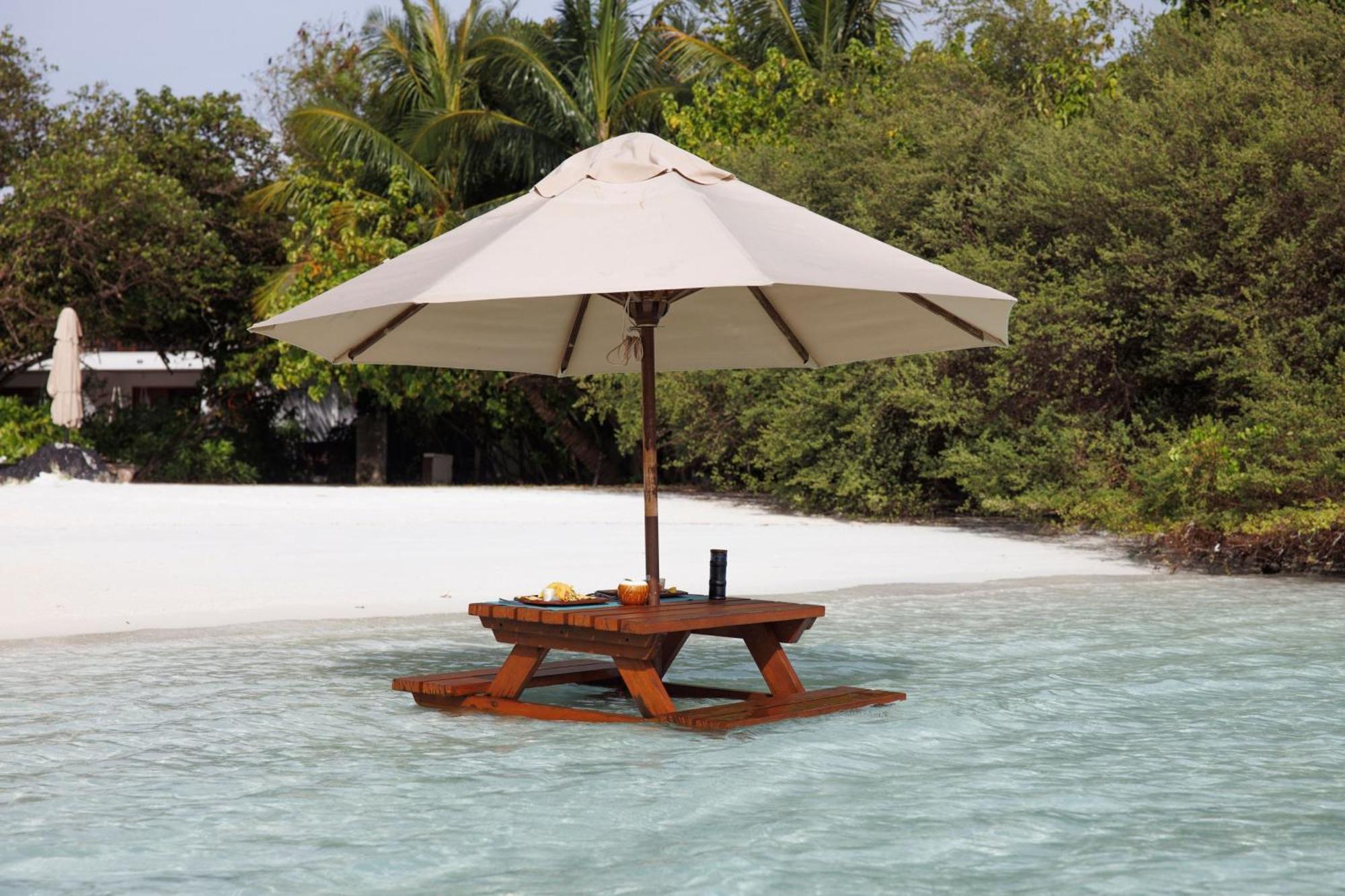 Sheraton Maldives Full Moon Resort & Spa Hulhumale Esterno foto
