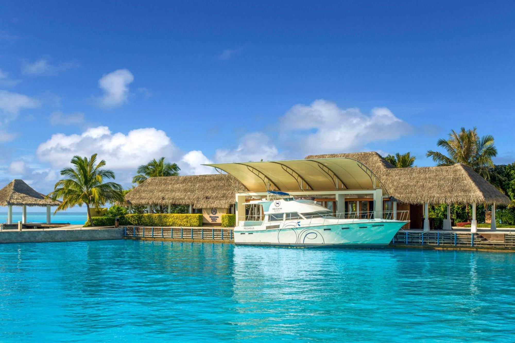 Sheraton Maldives Full Moon Resort & Spa Hulhumale Esterno foto