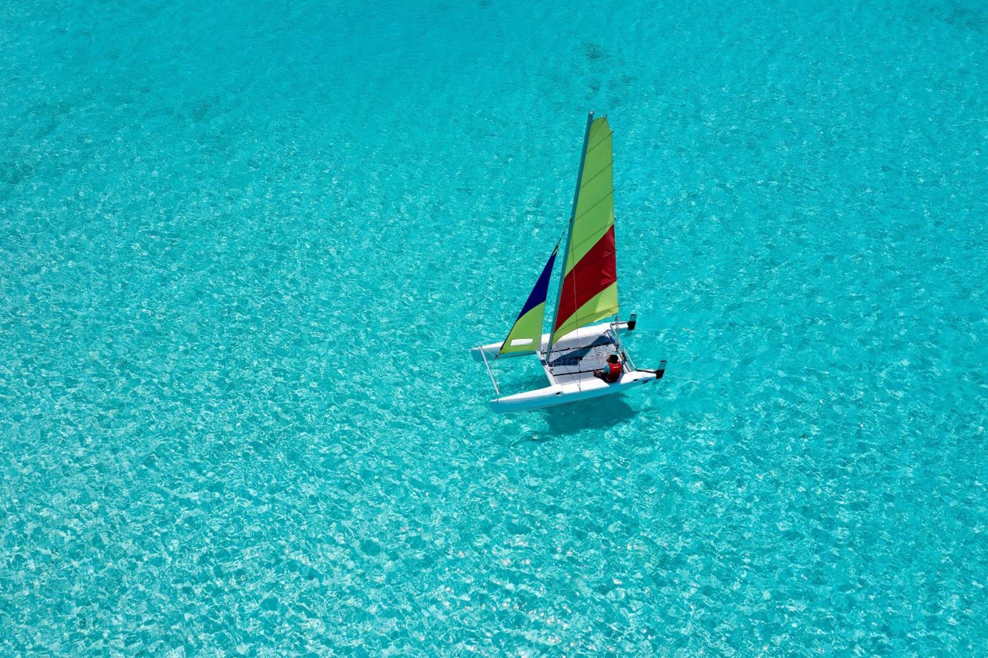 Sheraton Maldives Full Moon Resort & Spa Hulhumale Esterno foto