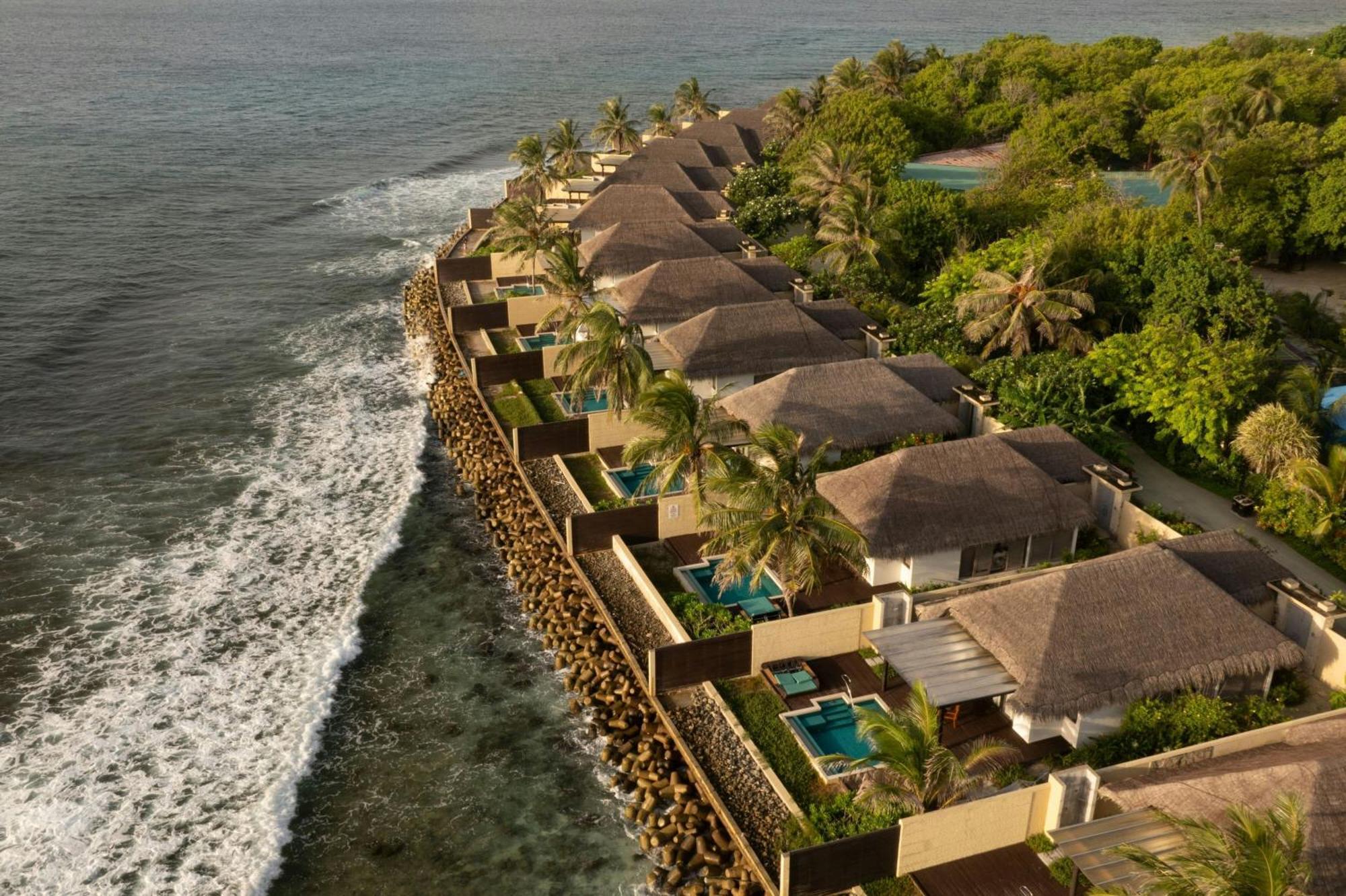 Sheraton Maldives Full Moon Resort & Spa Hulhumale Esterno foto